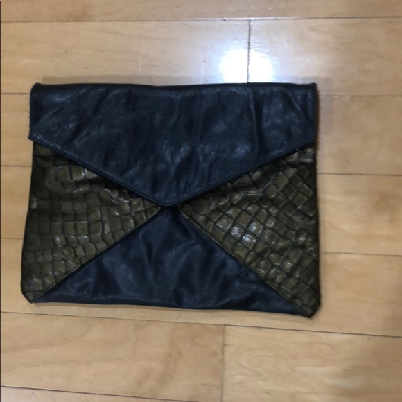 Bag - Picture 1 of 3